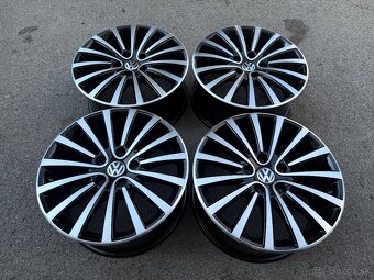 ORIGINAL VW T6/T6.1 MULTIVAN/TRANSPORTER DISKY 5x120 R18 - 2