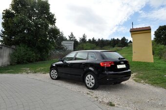 Audi A3 Sportback - 2