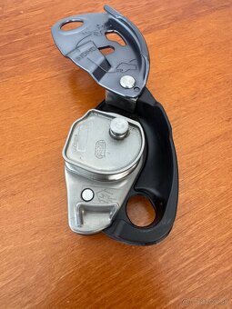 Petzl grigri istiaca pomôcka - 2