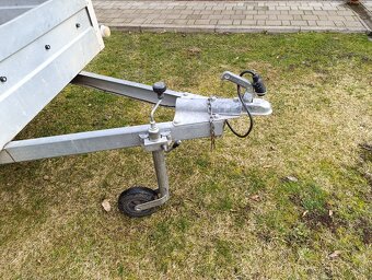 Prívesný vozík - 2