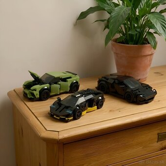 LEGO MOC modely autíčok - 2