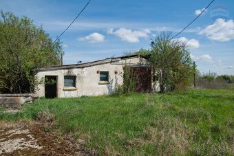 Na predaj poľnohospodársky objekt s pozemkom o výmere 32 875 - 2