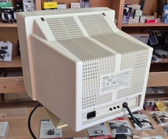 CRT monitor SAMTRON SC-428VS - 2