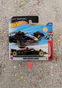 Autíčka Hotwheels Formula Red Bull - 2