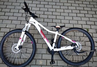 Predám bicykel CUBE 27.5 ram velkosti 16 - 2
