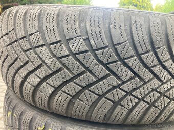 205/55R16 zimne s diskami Skoda Octavia - 2