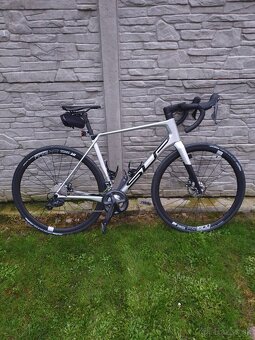 predam bicykel Superior X-ROAD Team Issue - 2