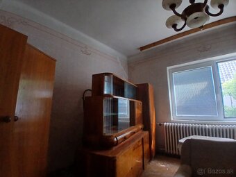 Kredenec - 2