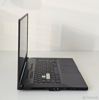 Herný PC Asus Intel i5 RTX 3060 RAM 16 GB 144 hz display - 2