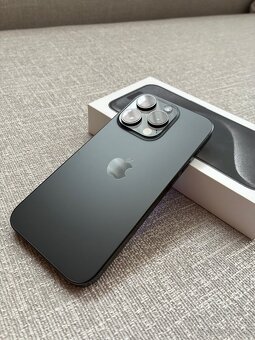 iPhone 15pro 256GB Black Titanium - 2