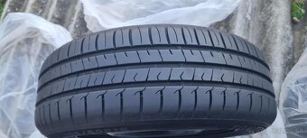 Letné pneu 185/60 R15 s diskom - 2