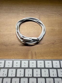 Apple magic klavesnica so snimacom odtlackou - 2