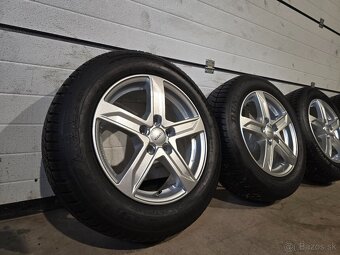 Zánovná Zimná Sada Toyota+Dunlop 215/60 R16 - 2