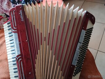 prodam italsky akordeon antoneli - 2