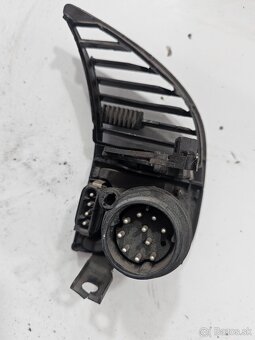 Vypinac svetiel e36 a zadne svetla compact - 2