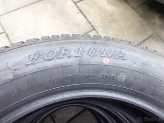 235/60R18 zimne pneu - 2