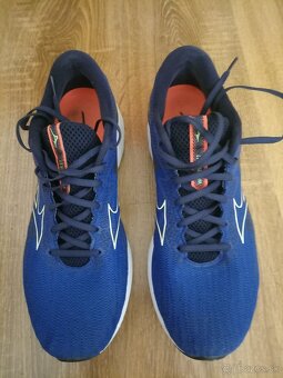 Pánske bežecké tenisky mizuno - 2