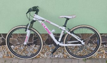 Detský / Dievčenský / Dámsky horský bicykel CUBE 260 - 2