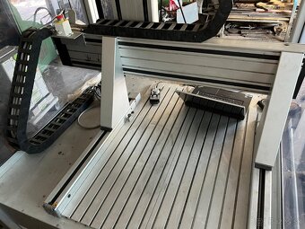 cnc freza ISEL - 2