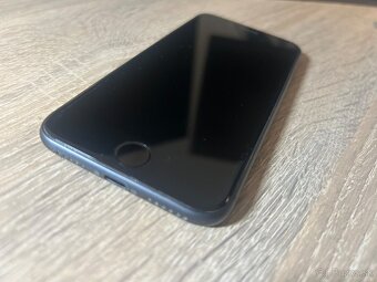iPhone 8 64GB Black - 2