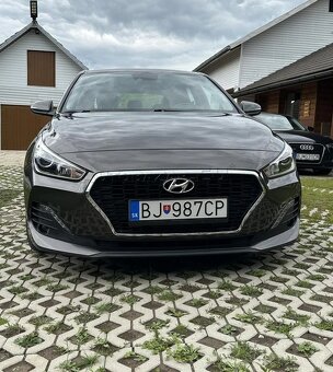Hyundai i30 1.6 CRDi 115 Comfort - 2