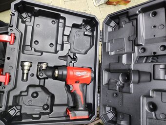 MILWAUKEE M18™ Teplovzdušná pištoľ - 2