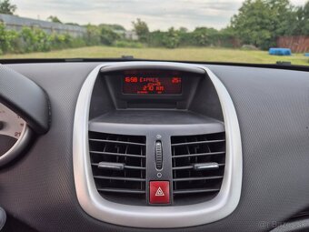 Peugeot 207 - 2