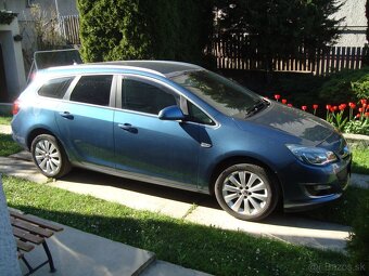 Opel Astra Sports Tourer COSMO - 2
