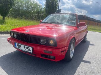 Bmw e30 Cabrio 325i m20b25 plasťák - 2