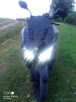 Skúter SYM JET X 125i ABS LC ČIERNA MATNÁ - 2