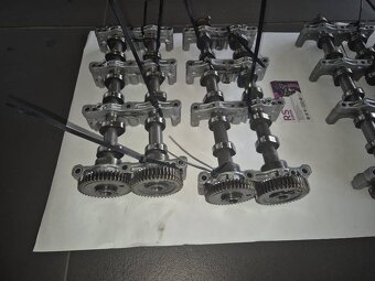VACKY CRT 3,0 TDI AUDI Q7 4M - 2