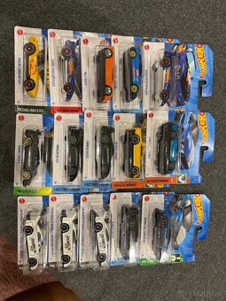 Hot wheels - 2