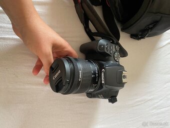 Canon EOS 250D - 2