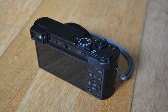 Panasonic Lumix DC-TZ200 - 2