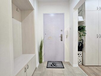 Moderný 2,5-izb byt 50m² + Loggia, CENTRUM-JUH, Južná trieda - 2