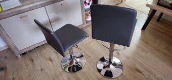 Barové stoličky - 2