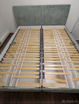 Čalúnená manželská posteľ - 2