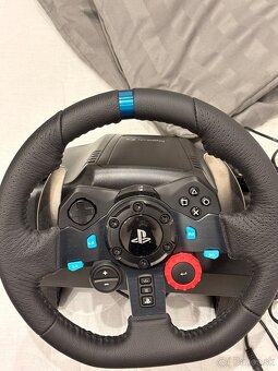 Volant Logitech G29 Driving Force s pedalmi - 2