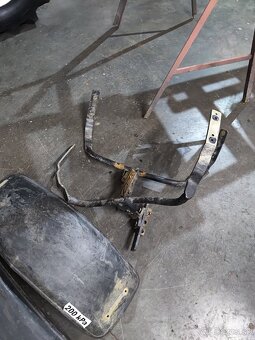 Predám  predné blatniky - 2