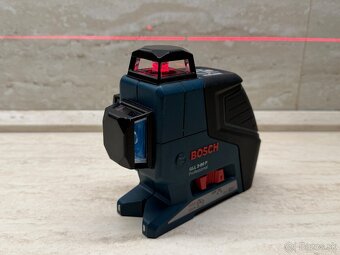 Bosch GLL 3-80 C – čiarový laser 3× 360° - 2