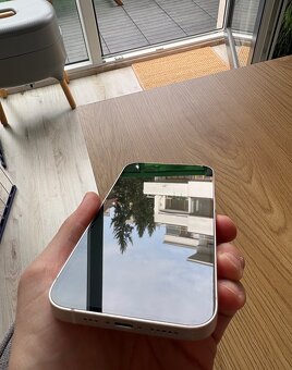 Apple iPhone 13, ružový 128 GB - Super stav - 2