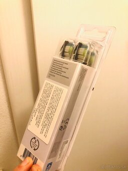 Náhradné hlavice ku kefkám Philips Sonicare - 2
