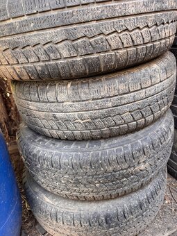 6x139,7 +zimne pneu 195x65 R15 - 2
