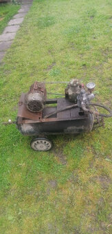 Kompresor s nádržou Výkon: 0.8 Kw, 0,74 Hp - 2
