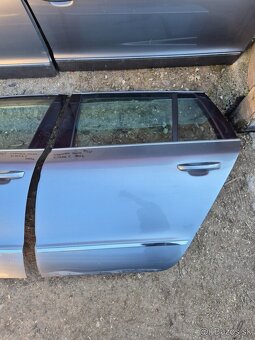 Predám bočné dvere pre Škoda Superb 2 II 9157 - 2