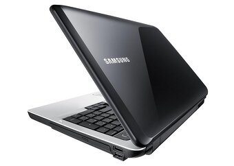 Samsung RV510 - 2