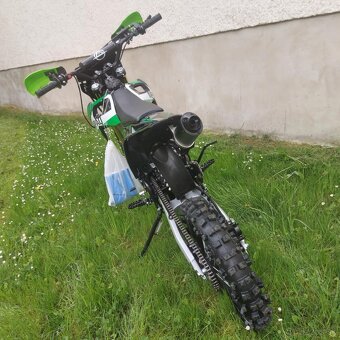Predám nový cross Apaq 125ccm na kolesách 17/14 - 2