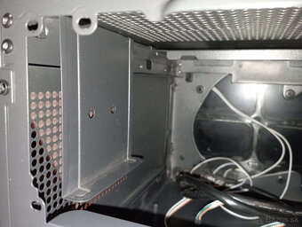 SilverStone SST-SG13B-Q Sugo čierna - 2
