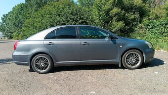 Toyota Avensis T25 85kw D4D 2004 - 2