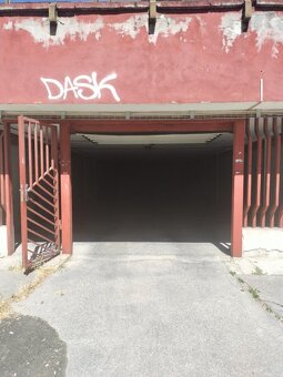 Ponúkam na predaj GARÁŽ na Sídlisku Ťahanovce. - 2